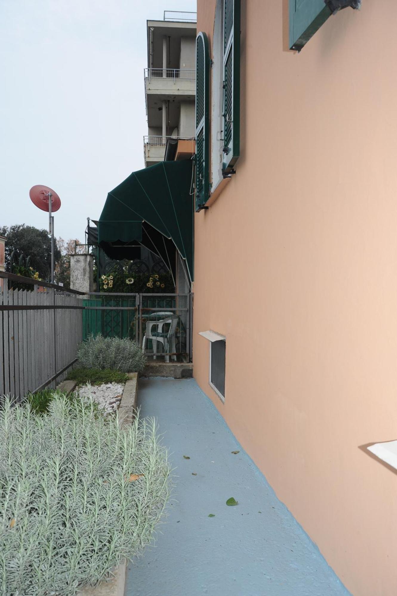 Fronte Apartment